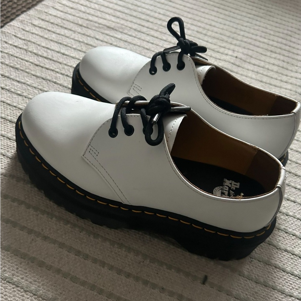 Dr. Martens White Leather Oxfords WORN ONCE